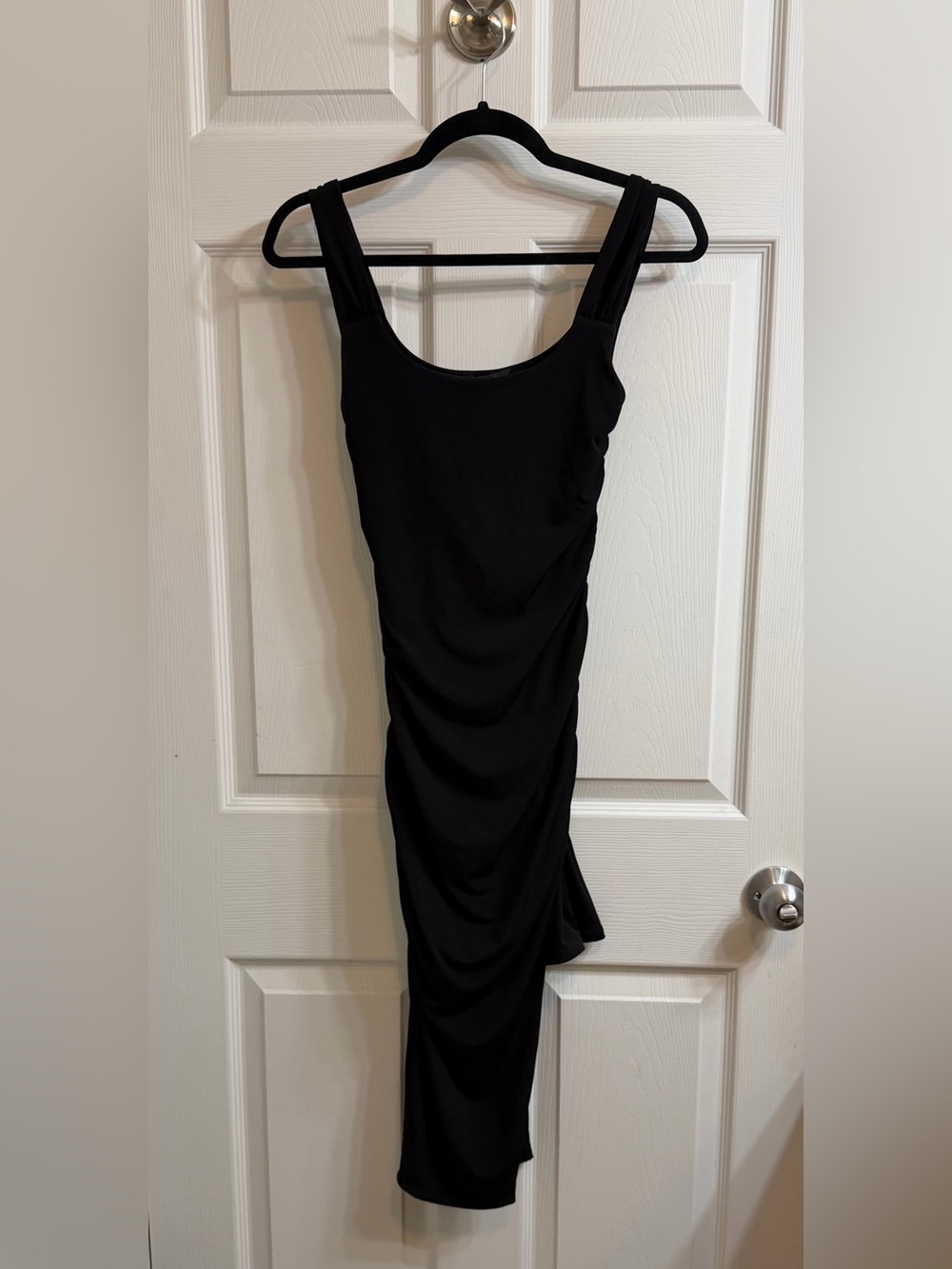 Black Guess Ruched Scoop Neck Women’s Dress